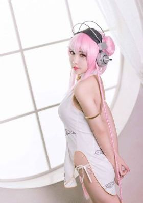 把跳d遥控器开到最大作文