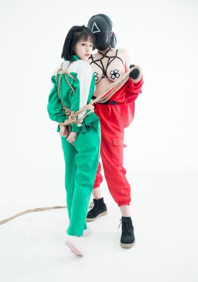 年轻的新妈妈